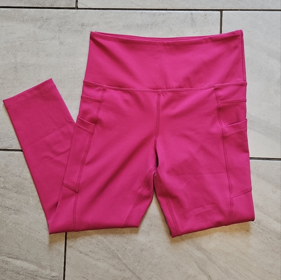 ZYIA | Party Pink Light N Tight With Pockets Crop (21") - Picture 3 of 7